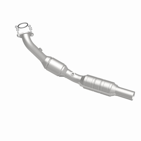 MagnaFlow Direct Fit Catalytic Converter 10-11 Chevrolet Camaro V6 3.6L - 551673