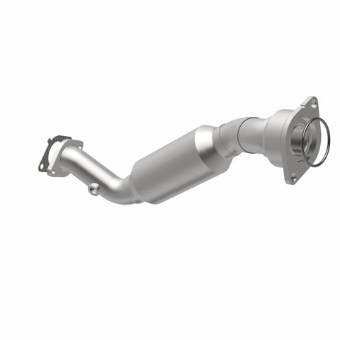 MagnaFlow 09-11 Lucerne V6 3.9L OEM Underbody Direct Fit Catalytic Converter - 52463