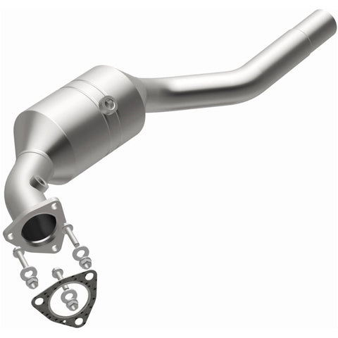 MagnaFlow Direct Fit Catalytic Converter 01-05 Porsche 911 3.6L Front Right (California) - 444067