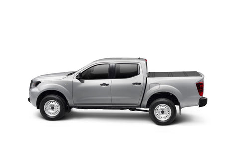 BAK 04-15 Nissan Titan 5ft 6in Bed BAKFlip G2 - 226505