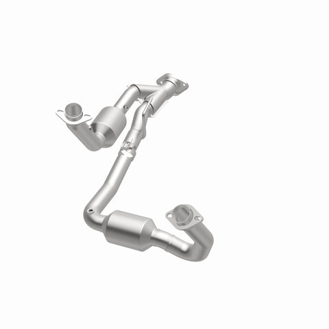 MagnaFlow 05-06 Jeep Grand Cherokee 5.7L Direct Fit Catalytic Converter - 4651709