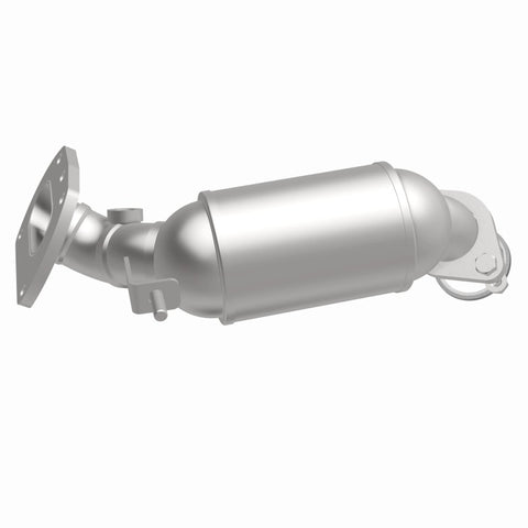 MagnaFlow 17-20 Toyota Sienna / 16-19 Lexus RX350 V6 3.5L Direct Fit Manifold Catalytic Converter - 22-009