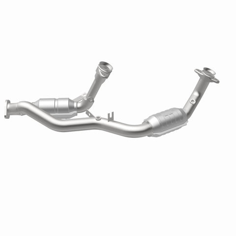 MagnaFlow Direct Fit Catalytic Converter 96-99 Taurus 3.4L Front C - 23533