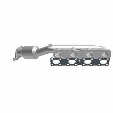 MagnaFlow Direct-Fit California Manifold Catalytic Converter 04-06 Nissan Titan 5.6L V8 - 4451500