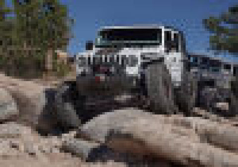 Superlift 18-23 Jeep Wrangler Unlimited 4in JLU Long Arm Kit - Fox RES Shocks - K199FX