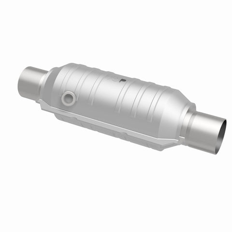 MagnaFlow Universal Catalytic Converter 2.50 OEM Angled O2 - 52326