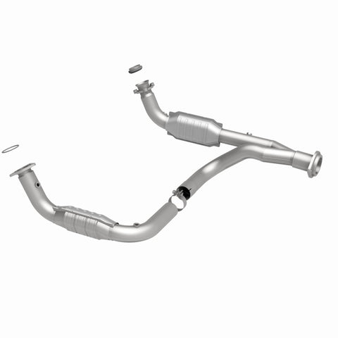 MagnaFlow Direct Fit Catalytic Converter 07-09 Hummer Truck H2 Y-Pipe Assy - 49679