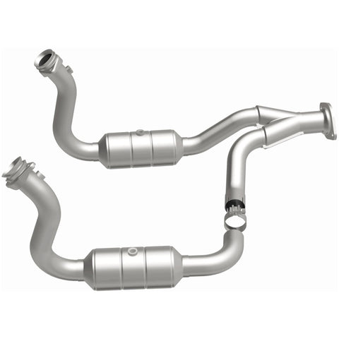 MagnaFlow DF Cat Conv 08-10 Ford F-250/F-250 SD/F-350/F-350 SD 5.4L/6.8L/F-450 SD 6.8L Y-Pipe Assy - 51760