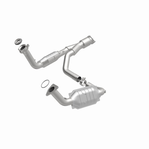 MagnaFlow Direct Fit Catalytic Converter 06-09 TB/Envoy 5.3/6.0 OEM - 49650