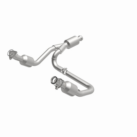 MagnaFlow 14-15 Chevrolet Silverado 1500 Underbody 4.3L / 5.3L Direct-Fit Catalytic Converter - 280424