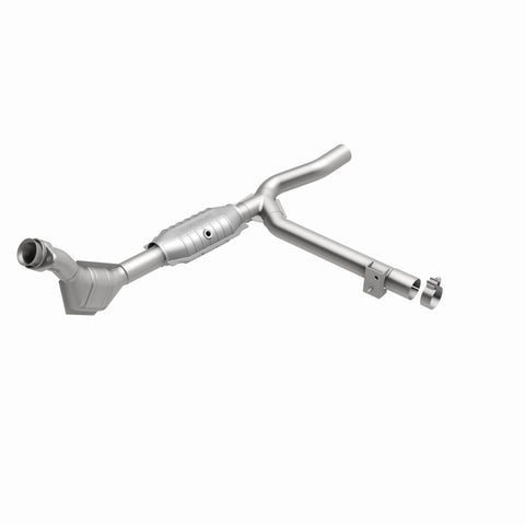 MagnaFlow Direct Fit Catalytic Converter 99-00 F-150 4.2L V6 2WD P/ - 93393