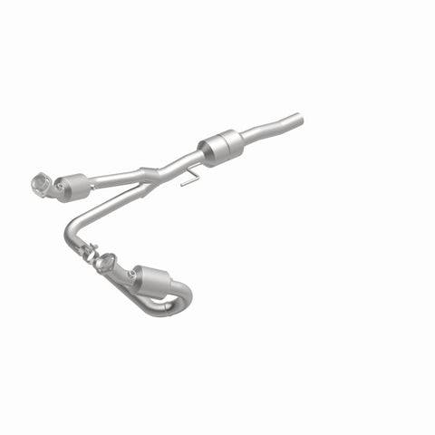 MagnaFlow Direct Fit Catalytic Converter 02-03 Dodge Durango - 458048