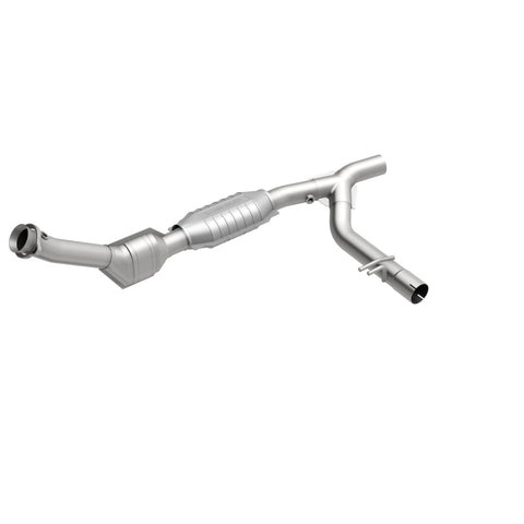 MagnaFlow Direct Fit Catalytic Converter 99-00 Ford Trucks 5.4L - 447116