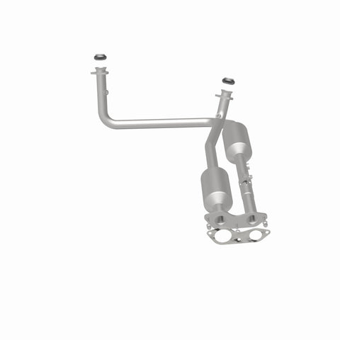 MagnaFlow Converter Direct Fit California Grade 96-00 GM Tahoe/Yukon/Escalade 5.7L - 4451453