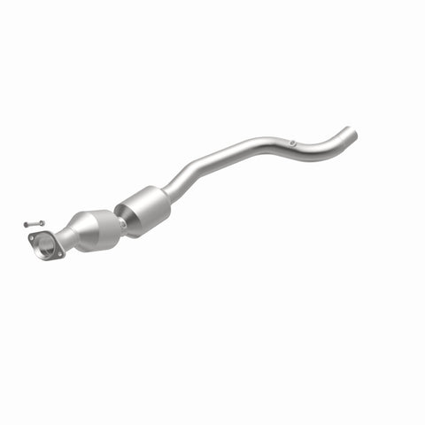 MagnaFlow 13-17 Range Rover V8 5 OEM Underbody Direct Fit EPA Compliant Catalytic Converter - 21-536