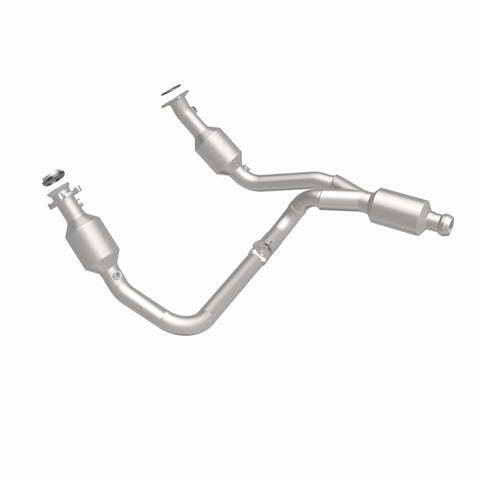 MagnaFlow 14-15 Chevrolet Silverado 1500 5.3L Direct-Fit Catalytic Converter - 5582642