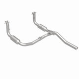 MagnaFlow Direct Fit Catalytic Converter 2009-2012 Dodge Nitro 3.7L Underbody - 52148