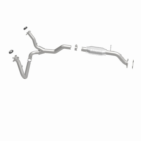MagnaFlow Direct Fit Catalytic Converter 00-05 Blazer 4WD 4.3L - 93370