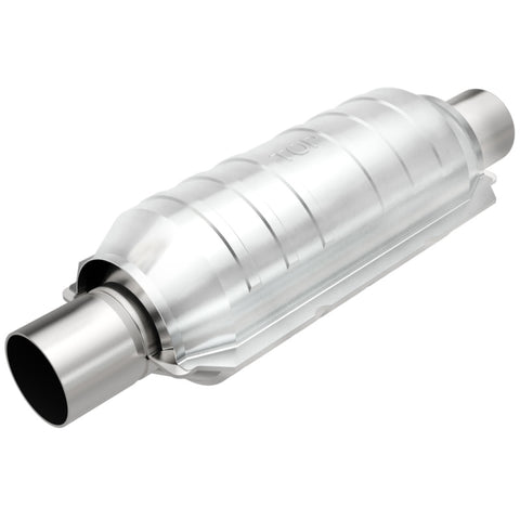 MagnaFlow Conv Univ 2in Inlet/Outlet Center/Center Round 11in Body L x 5.125in W x 15in Overall L - 51304