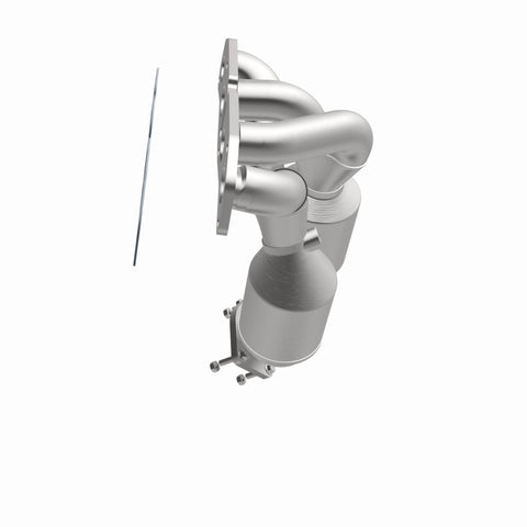 MagnaFlow OEM Grade 07-12 Nissan Sentra L4-2.5LGAS Direct Fit Federal Catalytic Converter - 51591