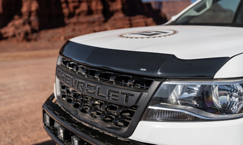 AVS 15-18 Chevy Colorado Aeroskin Low Profile Acrylic Hood Shield - Smoke - 322113