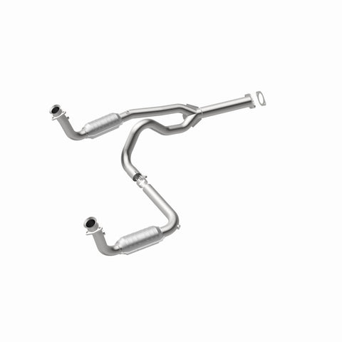 MagnaFlow Conv DF 00 Chevy Express 1500 5.7L - 49063