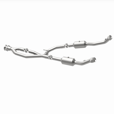 MagnaFlow 20-21 Ford Transit-150 Single Underbody V6 3.5L RWD Direct-Fit Catalytic Converter - 280248