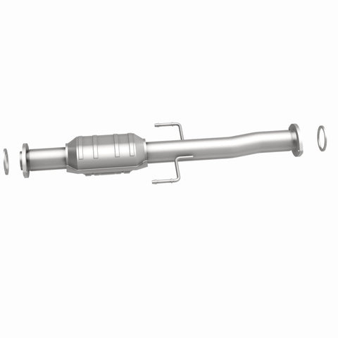 MagnaFlow Direct Fit Catalytic Converter 02-04 Toyota Tacoma 2.7L Rear - 441757