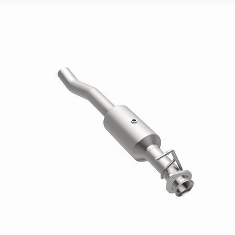 MagnaFlow 16-19 Ford F-650 V10 6.8L Underbody Direct Fit Catalytic Converter - 280445