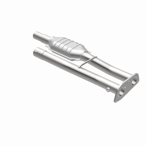 MagnaFlow Direct Fit Catalytic Converter 98 GM Truck 5.7L - 23179