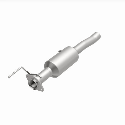 MagnaFlow 18-19 Ford F-450 Super Duty V10 6.8L Underbody Direct Fit Catalytic Converter - 280439