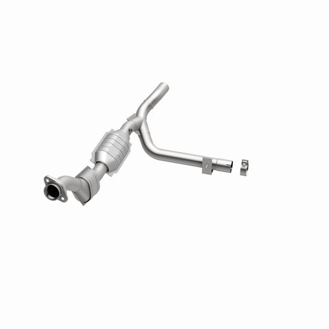 MagnaFlow Direct Fit Catalytic Converter 99 Ford F-150 4.6L - 23082