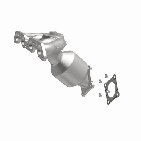 MagnaFlow Direct Fit Catalytic Converter 00-01 Dodge Neon / Plymouth Neon 2.0L (CA Emissions) - 452651
