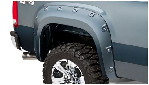 Bushwacker 11-14 GMC Sierra 3500 Fleetside Boss Pocket Style Flares 4pc Excludes Dually - Black - 40953-02