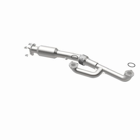 MagnaFlow Conv Direct Fit 16-17 Honda Odyssey 3.5L V6 Underbody - 21-282