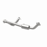 MagnaFlow Direct Fit Catalytic Converter 05-06 Lincoln Navigator 5.4L w/ 3in Main Piping - 52508