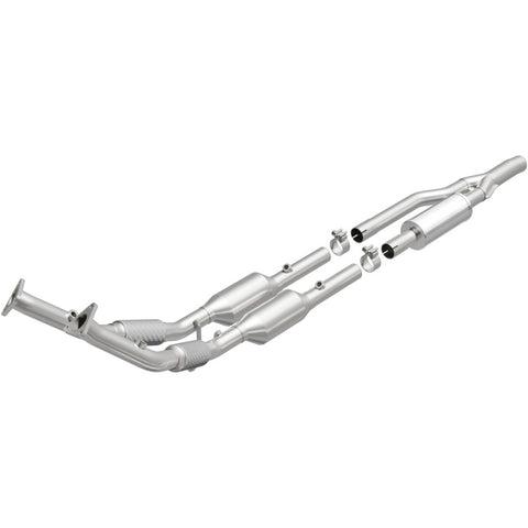 MagnaFlow Direct Fit Catalytic Converter 06- Audi A3 Quattro 3.2L - 49873