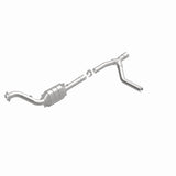 MagnaFlow Direct Fit Catalytic Converter 04-05 Dodge Ram 1500 Pickup 5.7L P/S - 93403