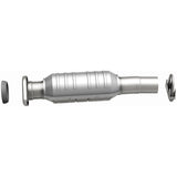 MagnaFlow Direct Fit Catalytic Converter 04-06 Toyota Sienna 3.3L AWD Rear - 24158