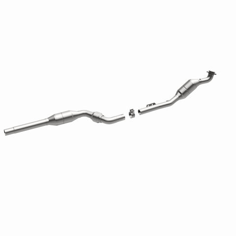 MagnaFlow Direct Fit Catalytic Converter 98-02 Mercedes E320 3.2L - 51823