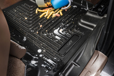 Husky Liners 08-12 Chevy Malibu/07-09 Saturn Aura WeatherBeater Combo Black Floor Liners - 98111