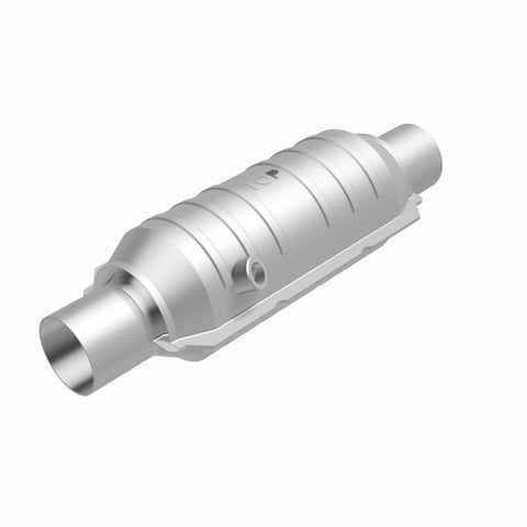 MagnaFlow Universal Catalytic Converter 2.50 OEM Angled O2 - 52326