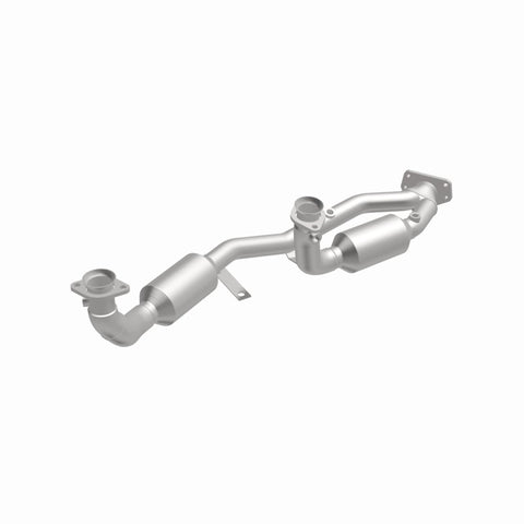 MagnaFlow Direct Fit Catalytic Converter 99-00 Windstar 3.0L V6 - 23542