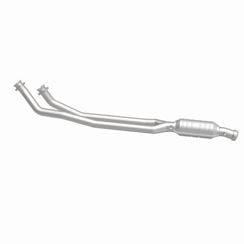 MagnaFlow Conv Volvo 6.5X4 2/2.5 - 23954