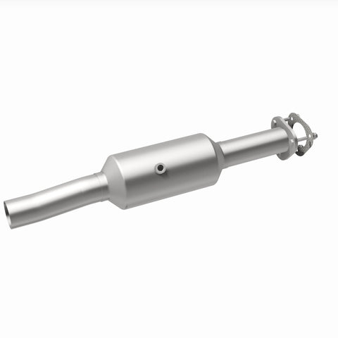 MagnaFlow 16-19 Ford E-450 Super Duty Base V10 6.8L Underbody Direct-Fit Catalytic Converter - 280446