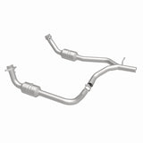 MagnaFlow Direct Fit Catalytic Converter 2009-2014 E-150 4.6 L Underbody - 52153