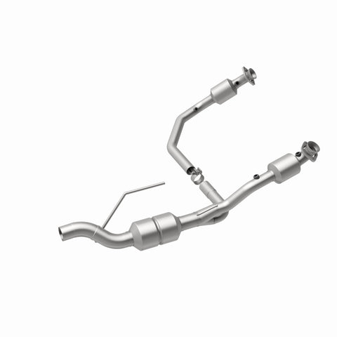 MagnaFlow Conv DF Dodge 01-02 Ram 1500/2500/3500 Van 5.9L - 458003