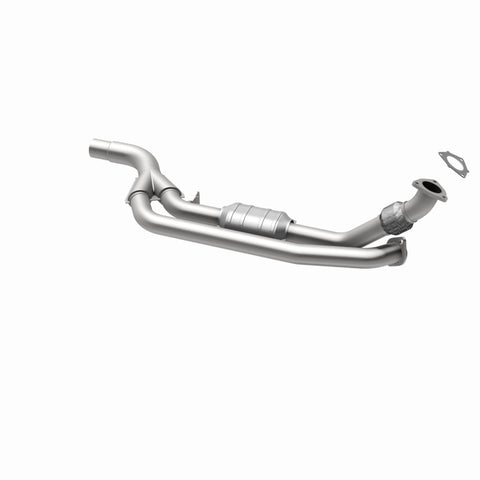 MagnaFlow Direct Fit Catalytic Converter 96-97 Camaro 5.7L P/S - 23518