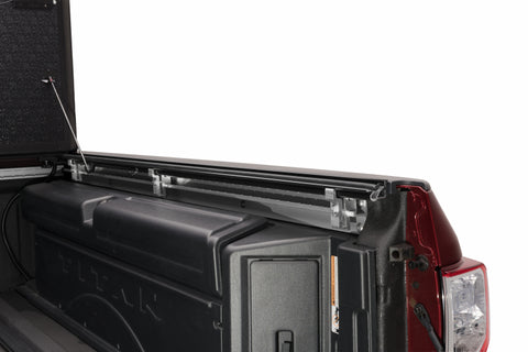 UnderCover 05-17 Suzuki Equator (w/ Utili-Track System) 6ft Flex Bed Cover - FX51012
