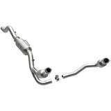 MagnaFlow Direct Fit Catalytic Converter 02-03 Dodge Durango 5.9L - 51351